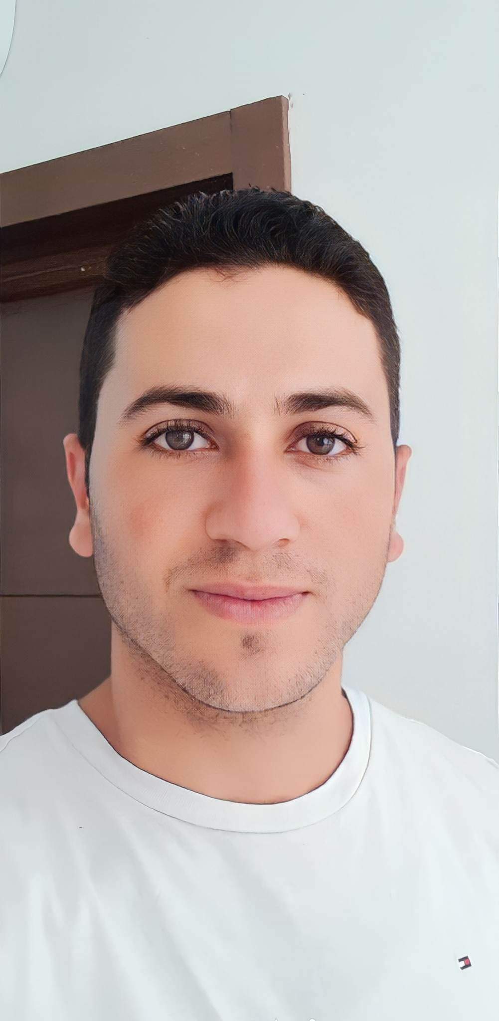 إبتسامة ..