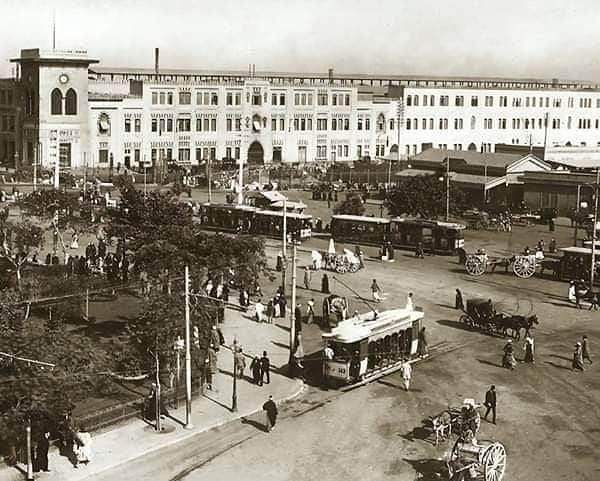 ميدان باب الحديد